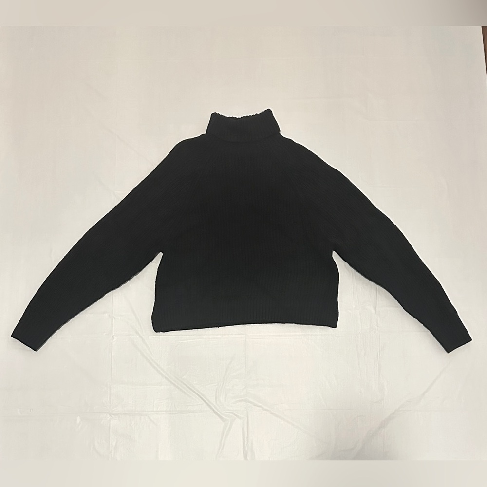 Pink Sweater bundle - Picture 2 of 9